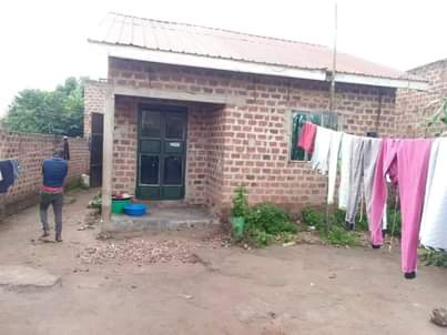 A picture of HOUSE WITH 7 RENTAL UNITS FOR SALE