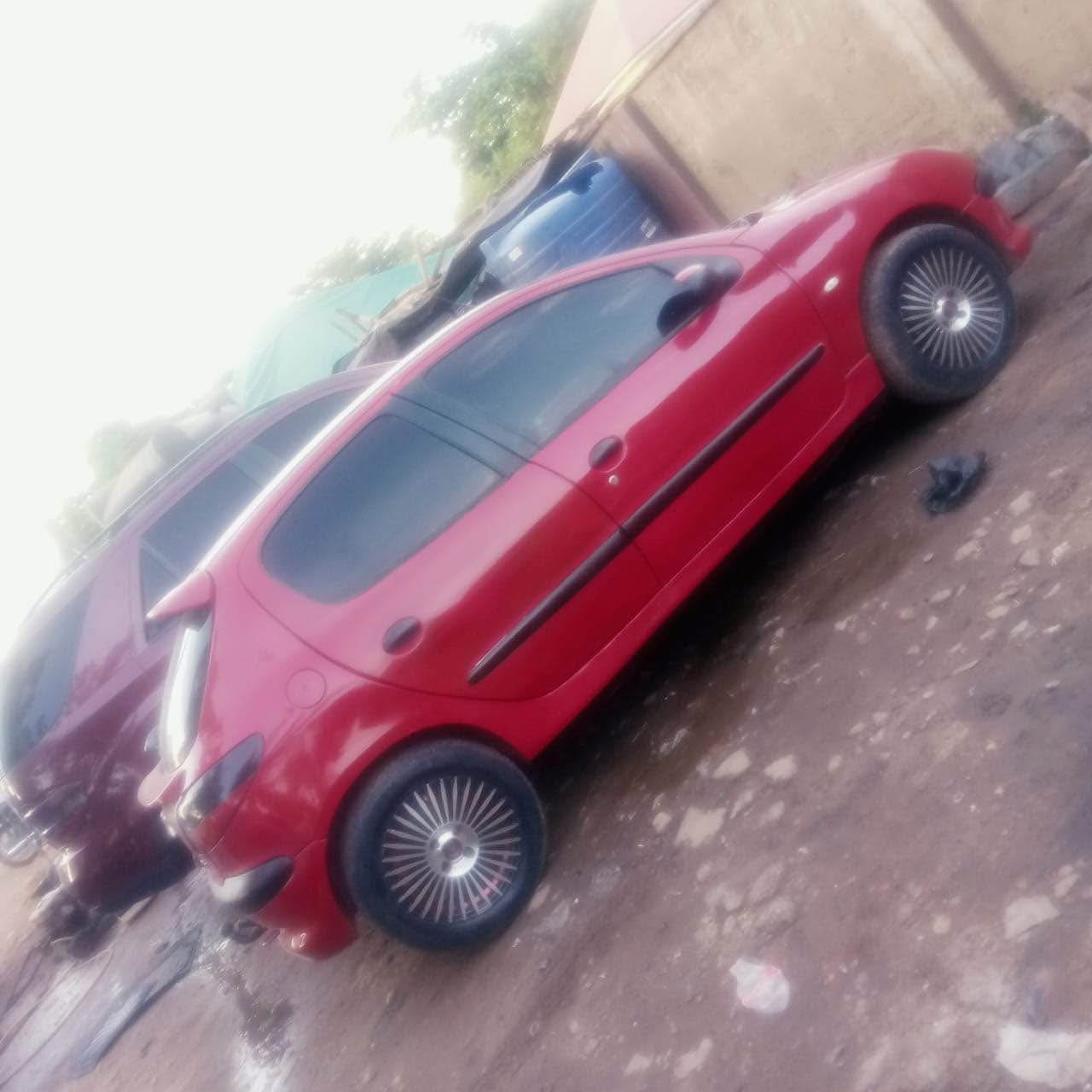 A picture of Peugeot