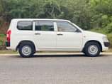 A picture of Toyota Succeed DYR CC 1490 Year 2005 Kilometers 119444 Price
