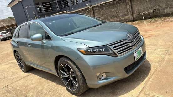 A picture of Toyota Venza 2010