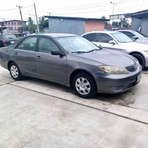 A picture of 2005 06 model Toyota Camry Super sound Untampered engine and