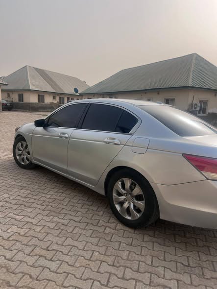 A picture of HONDA ACCORD 2009