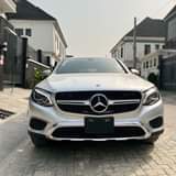 A picture of 2018 Mercedes Benz glc300
