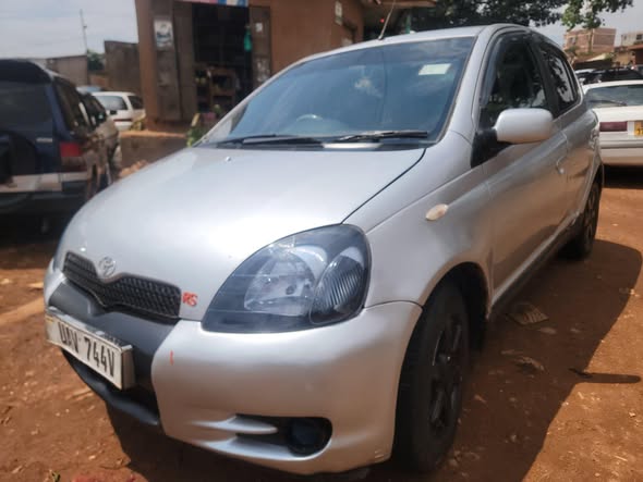A picture of Vitz RS