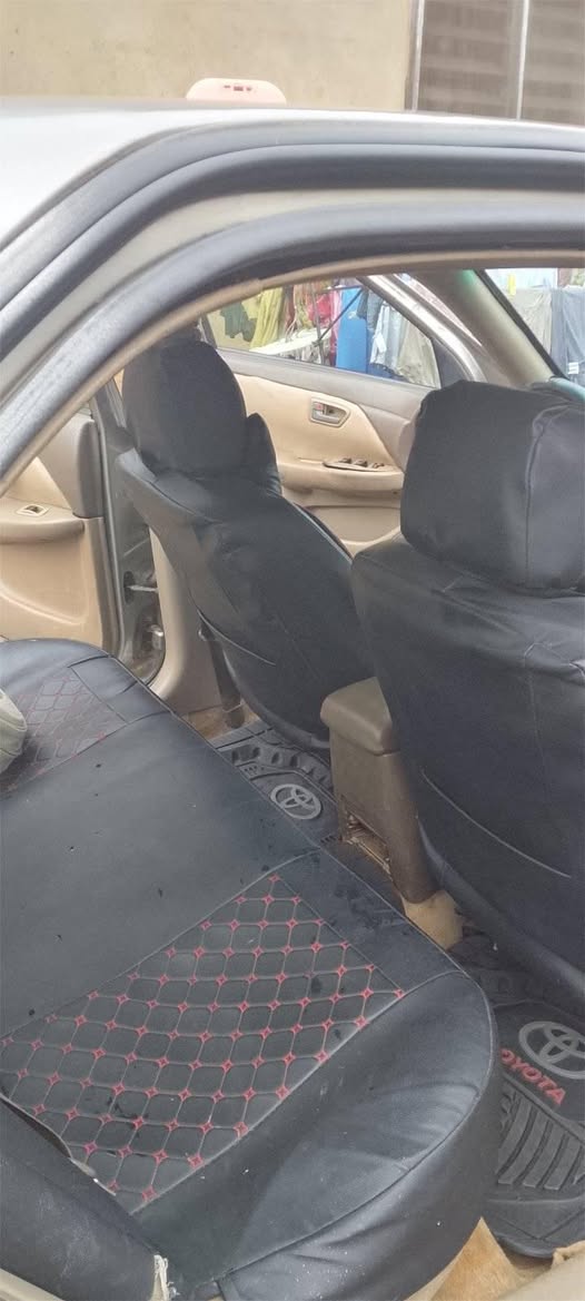 A picture of Toyota Camry drop night v4 engine tokubo standard 2.4m