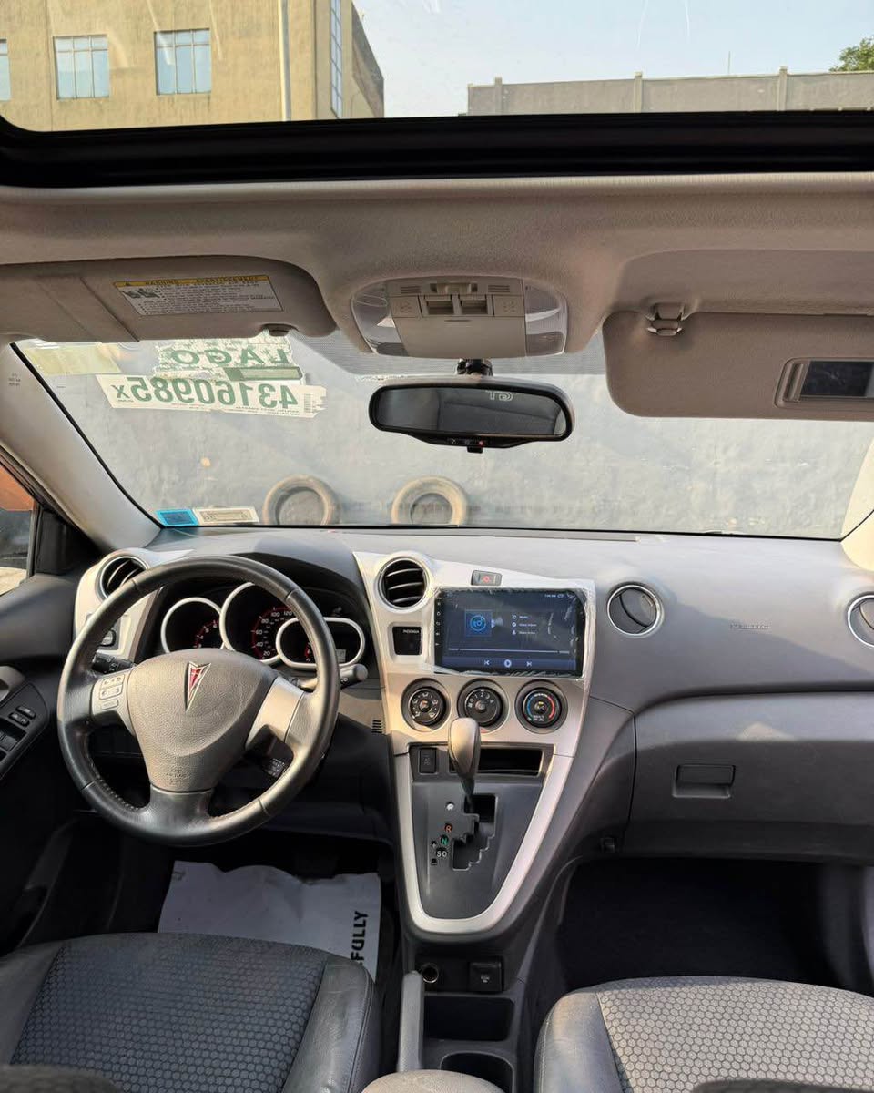 A picture of Pontiac vibe GT 2009
