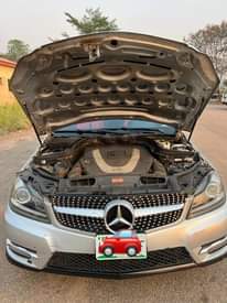 A picture of 2010 Mercedes Benz C300
