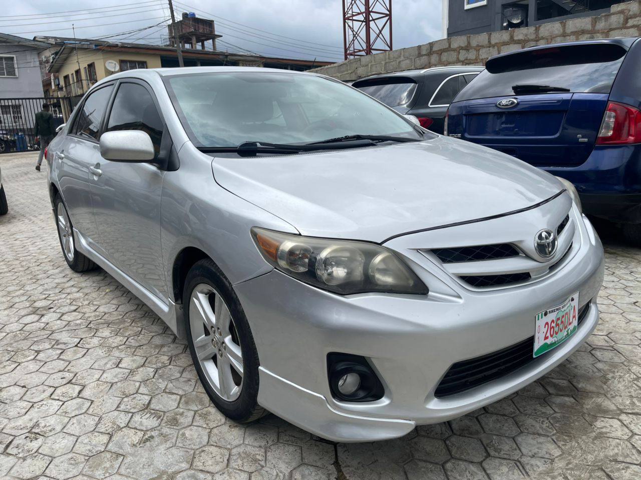 A picture of Toyota Corolla 2013 Toks