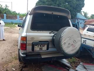 A picture of Toyota land cruiser 1HZ