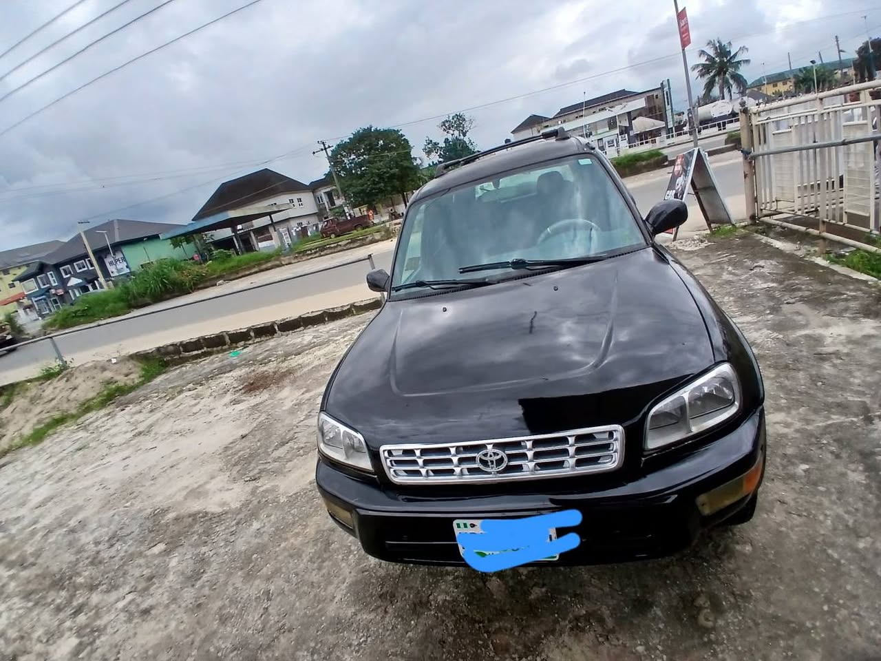 A picture of Toyota Rav4
