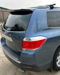 A picture of FOREIGN USED 2013 TOYOTA HIGHLANDER LIMITED Thumbstart Navigation System Reverse