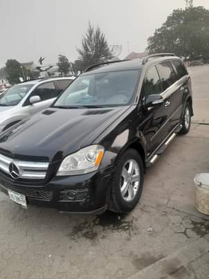 A picture of 2007 GL450 Mercedes Benz