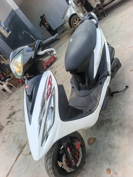 A picture of Kymco gp