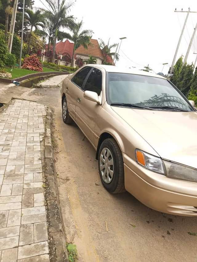 A picture of Very well maintained Camry Pencil lights with sound untampered engine