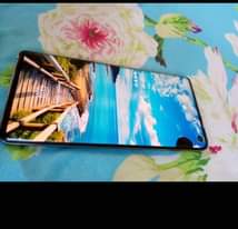 A picture of Samsung S10