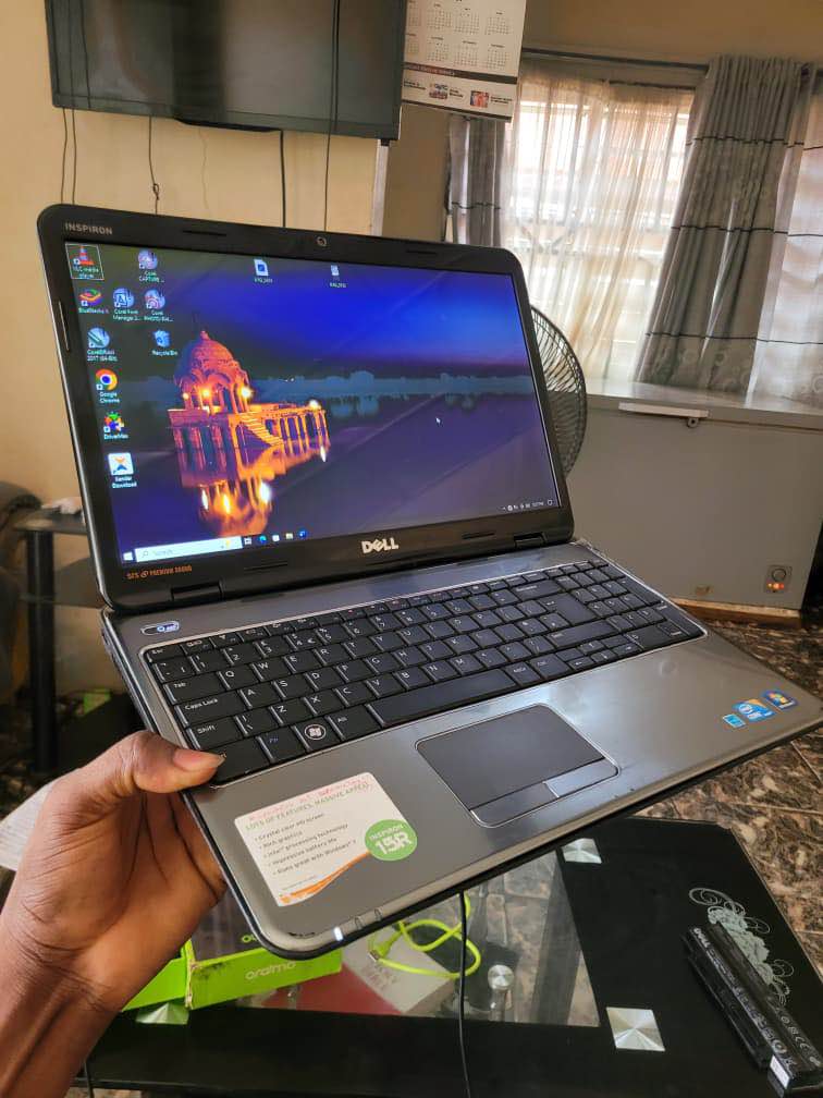 A picture of Selling my Dell Inspiron 15R 6Gb ram 320Gb rom core