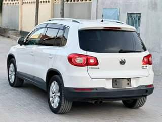 A picture of VOLKSWAGEN TIGUAN. 0758893163