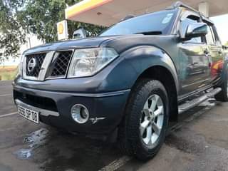nissan navara