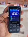 A picture of Samsung DUOS button phone