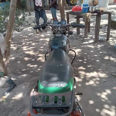 A picture of BOXER BM 150 NYEUSI
