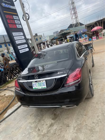 A picture of Tokubo standard 2017 Mercedes Benz C300 Buy and drive nothing