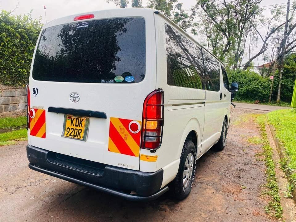 A picture of 2016 Toyota hiace