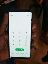 A picture of Samsung S9 dous simcards at 450k