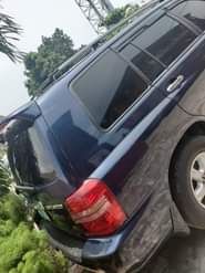 A picture of 2005 Toyota highlander Belgium grade Silent engine Perfect transmission Ac