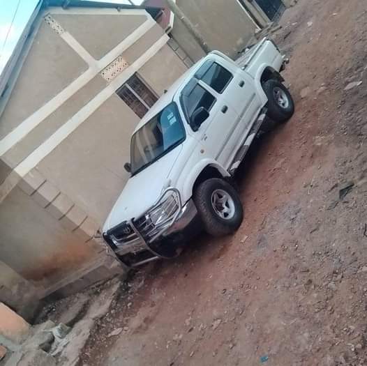 A picture of Hilux double cabin