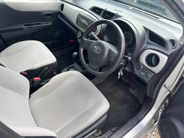 A picture of 2011 Toyota Vitz