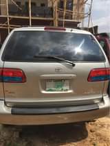 A picture of Nija Use Toyota Sienna 2002