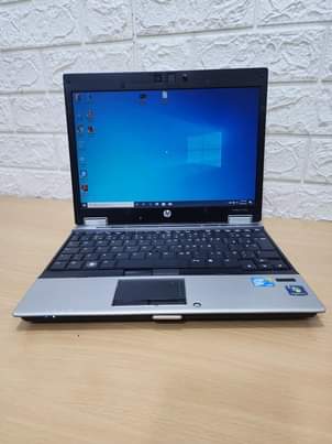 A picture of Hp elitebook 2540p Core i7 Processor 2.10 Hdd 320Gb Ram