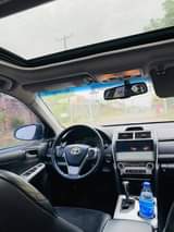 A picture of Toyota Camry SE 2013 Foreign used Keyless entry Price 6