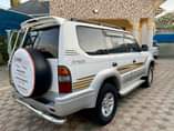 A picture of Prado TX mchaga gari kali saaana Bei ml 21 No