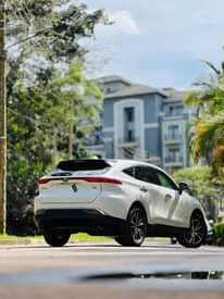 A picture of HARRIER 2020 180M