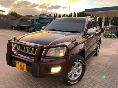 A picture of Toyota Prado 120 Engine 1kz Diesel Cc 2800 Outomatic Year