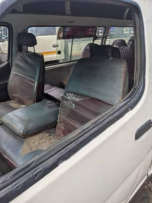 A picture of TOYOTA HIACE