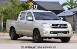 A picture of 2011 TOYOTA HILUX