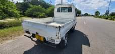 A picture of SUZUKI CARRY 0687581312