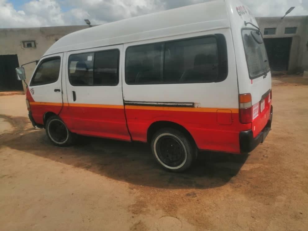 used toyota hiace