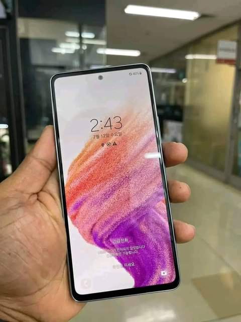 A picture of SAMSUNG A53