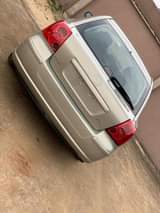 A picture of 2005 Toyota avensis buy