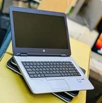A picture of CHIMBO LA LAPTOPS BEI CHEE 0621699916