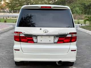 A picture of TOYOTA ALPHARD