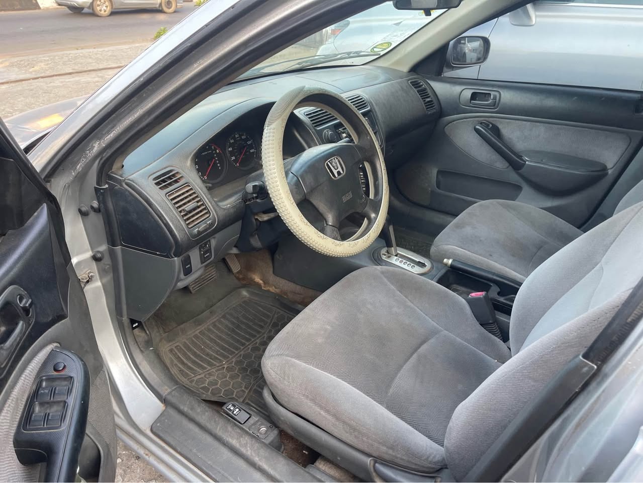 A picture of 2002 Honda civic Super clean use with tokunbo engine and