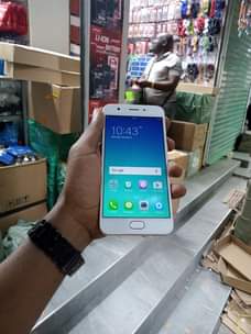 A picture of OPPO A57