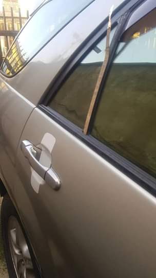 A picture of Lezux rx300 very clean