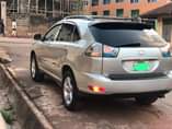 A picture of RX 330 05 model for sale Location Enugu Engine Gear