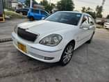 A picture of 2004 Toyota Brevis