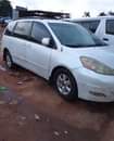 A picture of Sienna 2008 Pure first body Engine Ac Gear needs attention